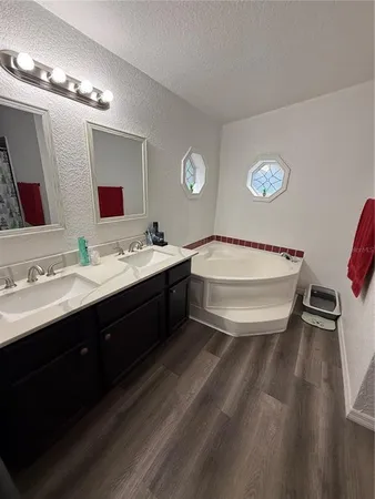 $199,900 | 16621 Northeast 30th Court, Citra, FL 32113