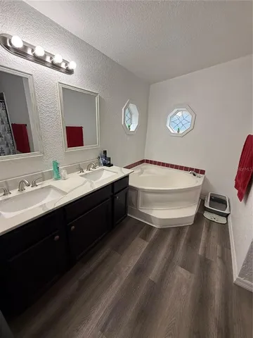 $220,000 | 16621 Northeast 30th Court, Citra, FL 32113