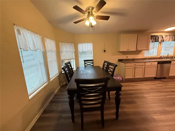 $199,900 | 16621 Northeast 30th Court, Citra, FL 32113