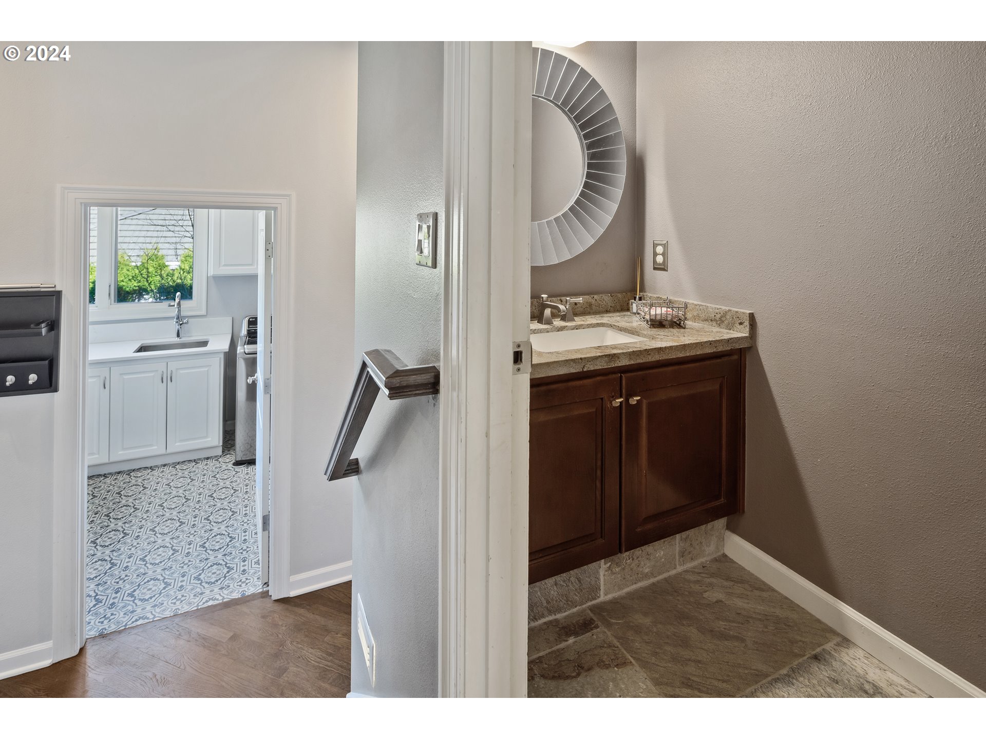 813 Southwest Regency Place Portland, OR 97225 - Photo 22 of 48 Gallery Image 22