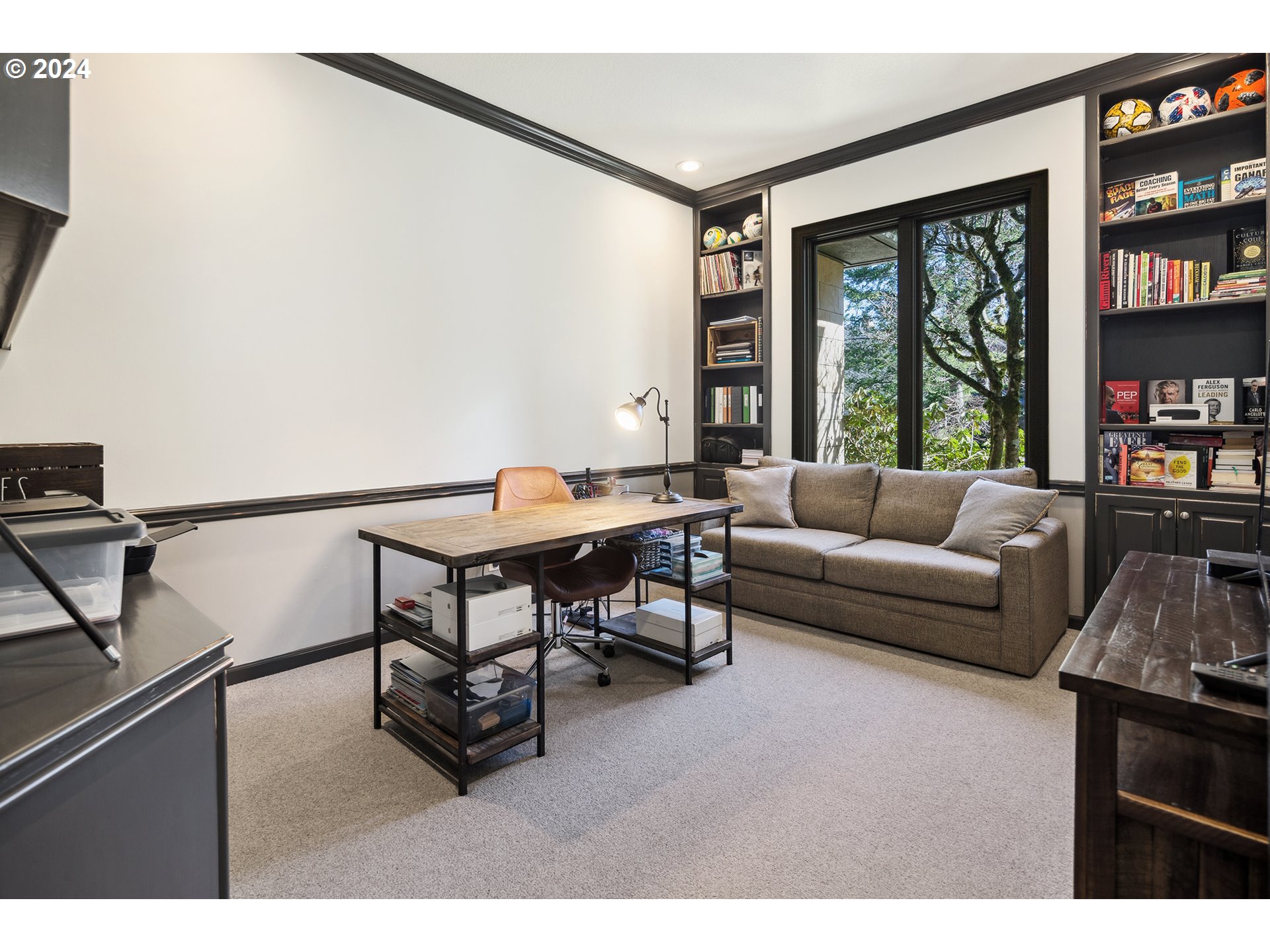 813 Southwest Regency Place Portland, OR 97225 - Photo 25 of 48 Gallery Image 25