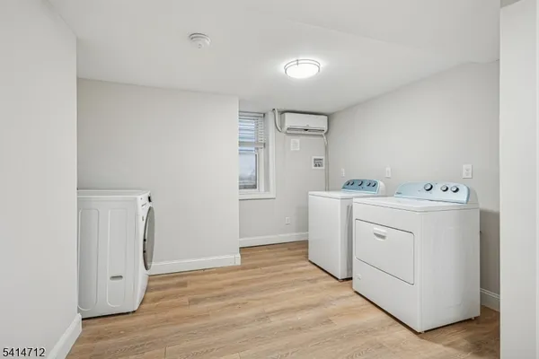 $2,400 | 9 Wheeler Street, Unit 2, Montclair, NJ 07042