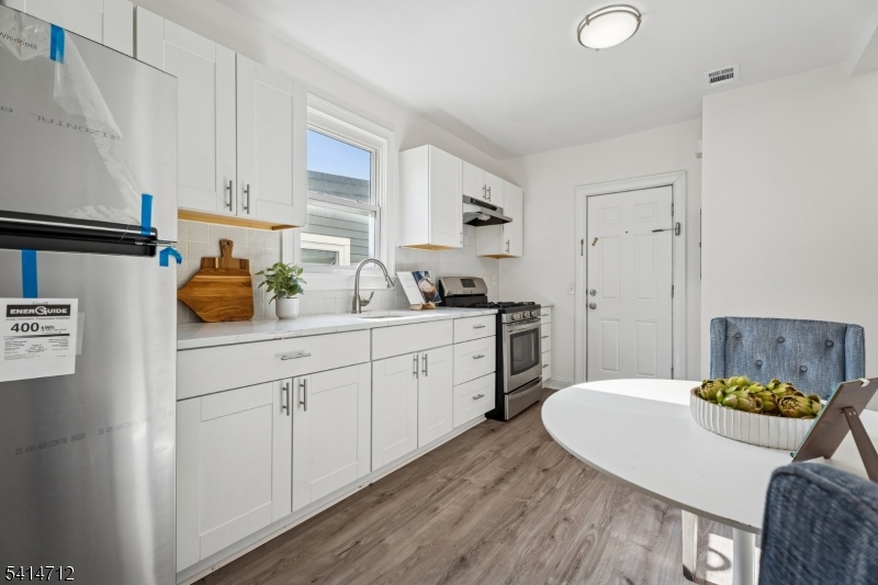 9 Wheeler Street, Unit 2 Montclair, NJ 07042 - Photo 5 of 11