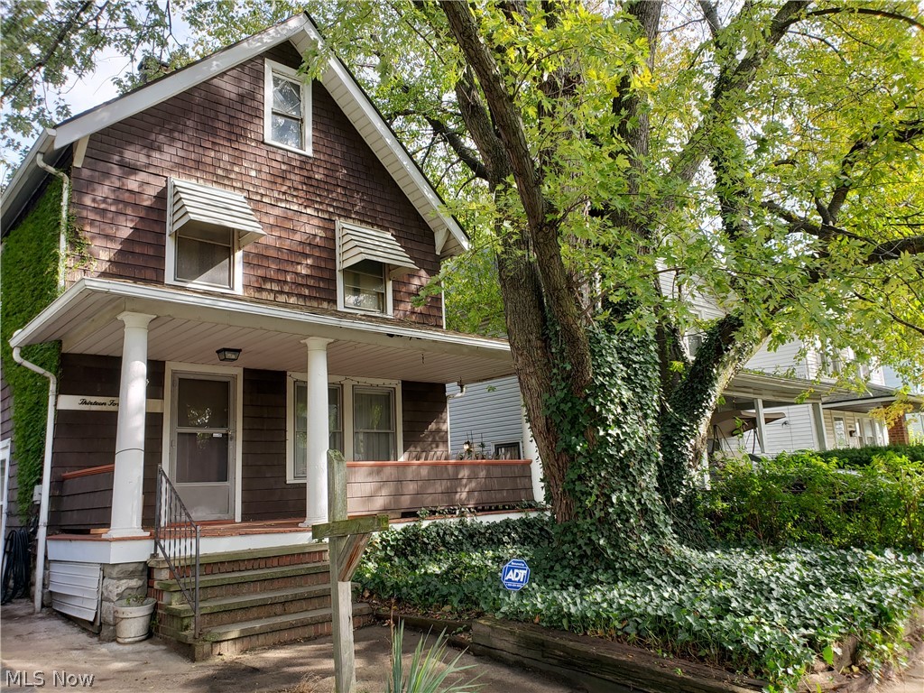 1343 Penhurst Road Cleveland, OH 44110 - Photo 1 of 17 Gallery Image 1