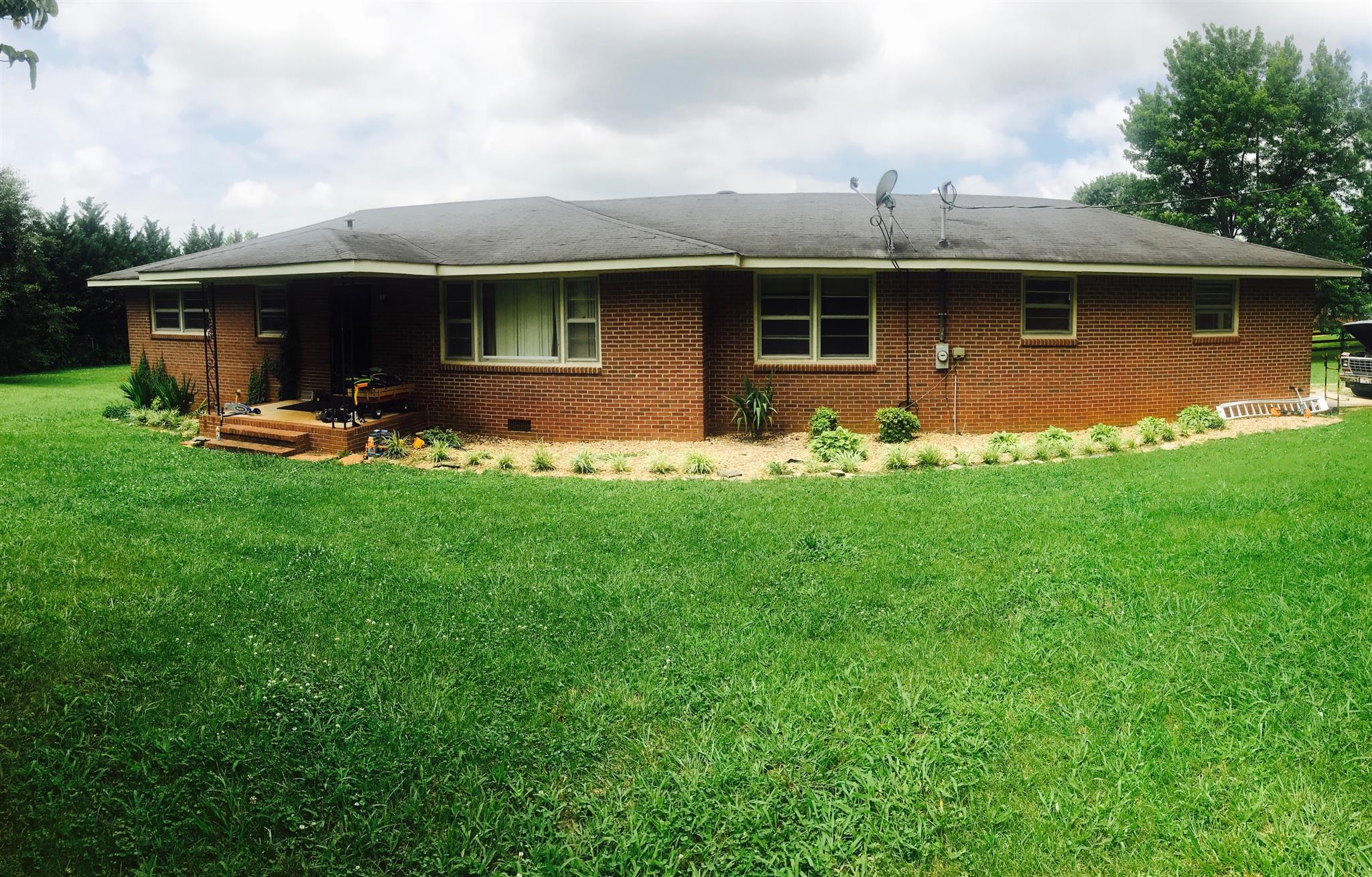 912 Georgia Crossing Road Winchester, TN 37398 - Photo 1 of 11 Gallery Image 1
