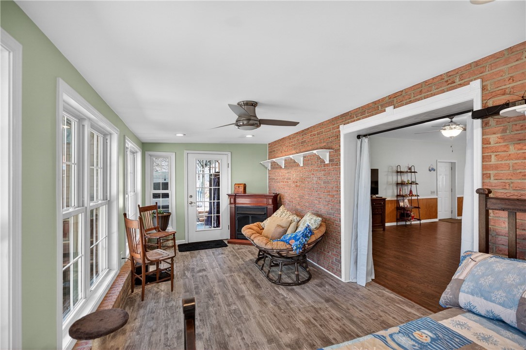 3400 Old Dobbins Bridge Road Fair Play, SC 29643 - Photo 19 of 50 Sunroom