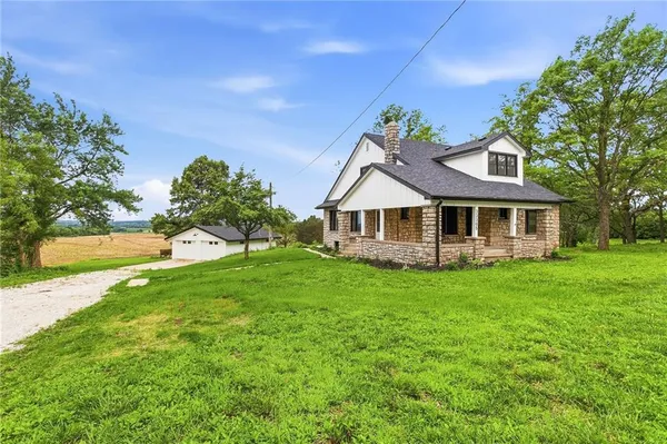 $559,000 | 33305 East Reber Road, Sibley, MO 64088