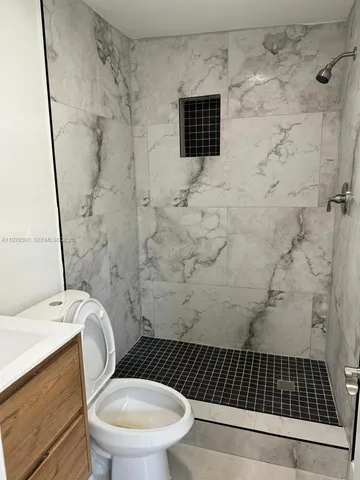 $1,400 | 9830 Southwest 12th Terrace, Unit 2, Miami, FL 33174