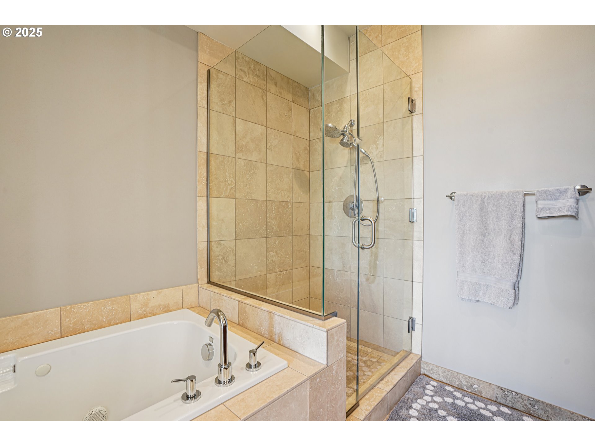 1740 Northwest Riverscape Street Portland, OR 97209 - Photo 25 of 48