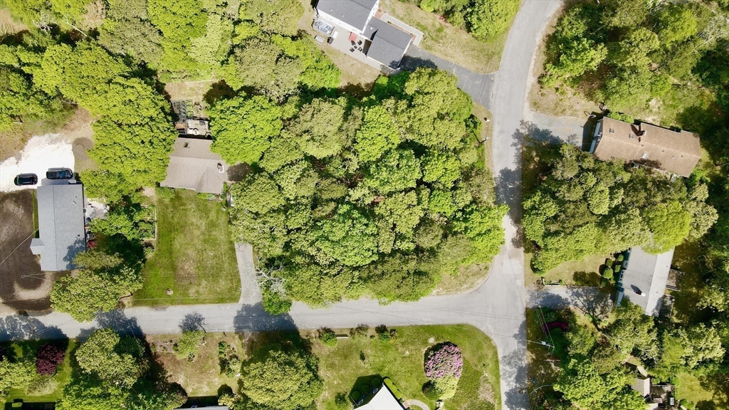 8 Pine Grove Road Brewster, MA 02631 - Photo 5 of 13