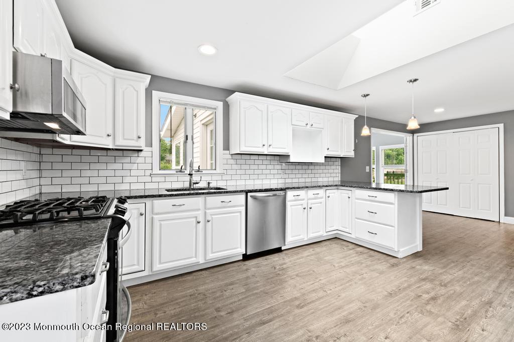 9 Roma Court Lincroft, NJ 07738 - Photo 12 of 39 9RomaPrint-21