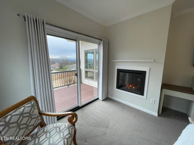 $998,000 | 219 Tuhdegwa Lane, Loudon, TN 37774