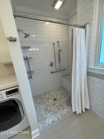 $998,000 | 219 Tuhdegwa Lane, Loudon, TN 37774