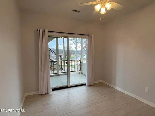 $998,000 | 219 Tuhdegwa Lane, Loudon, TN 37774