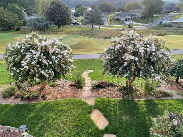 $998,000 | 219 Tuhdegwa Lane, Loudon, TN 37774