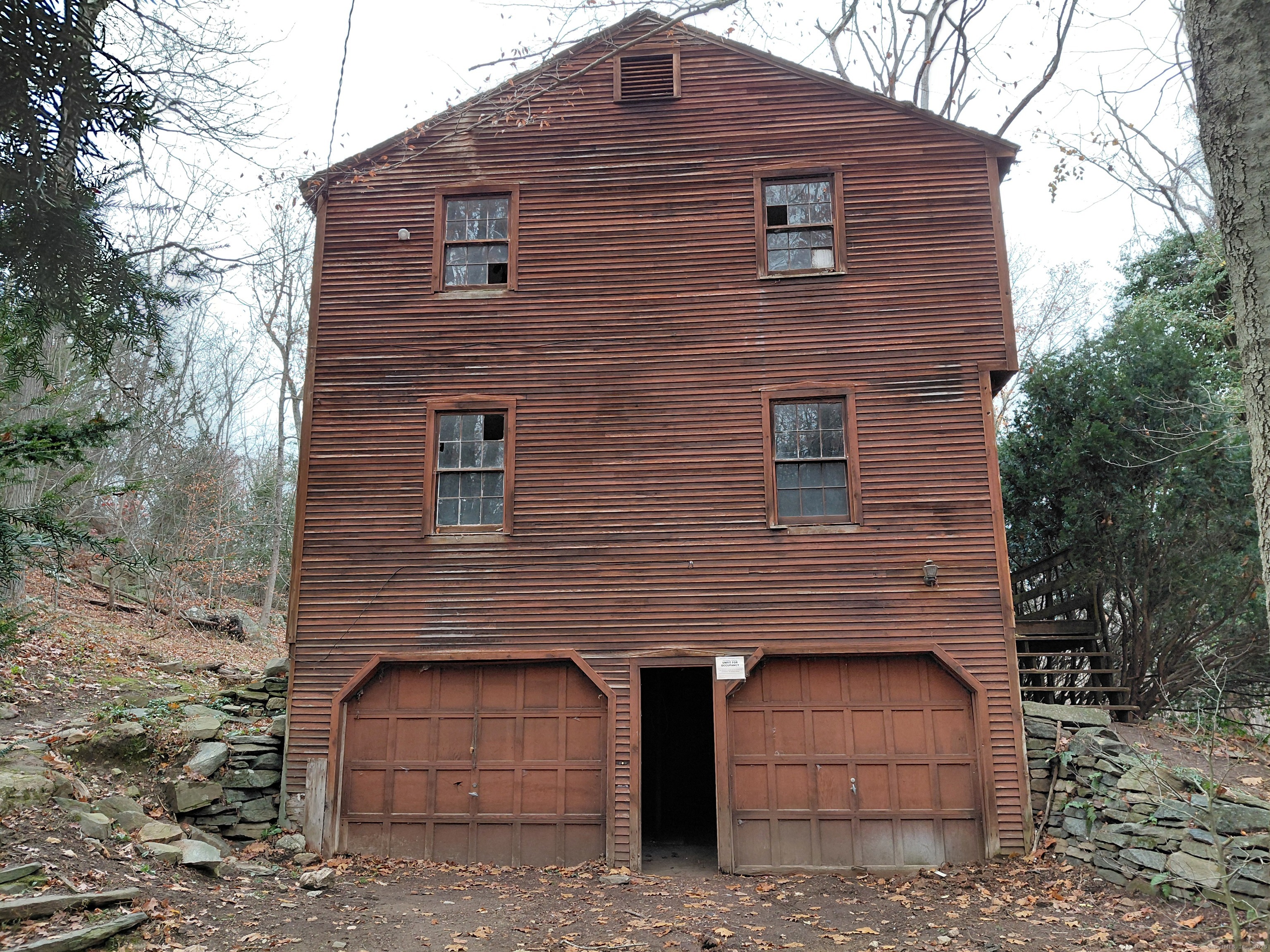 283 Mountain View Road Somers, CT 06071 - Photo 2 of 10