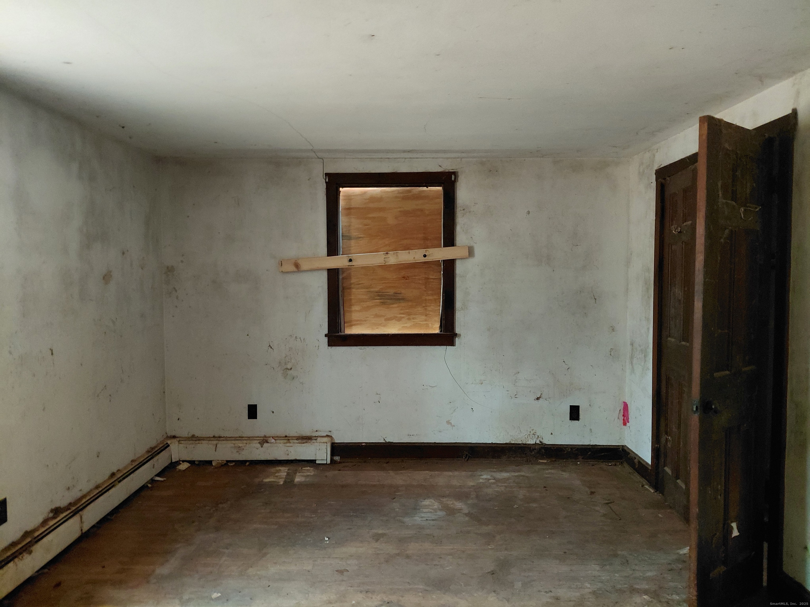 283 Mountain View Road Somers, CT 06071 - Photo 8 of 10