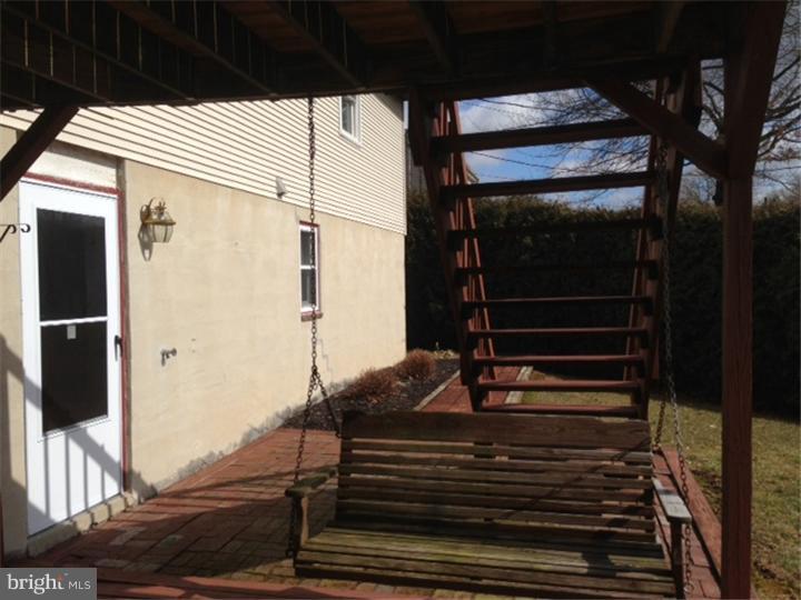 914 Center Road Womelsdorf, PA 19567 - Photo 21 of 25 Exterior Back