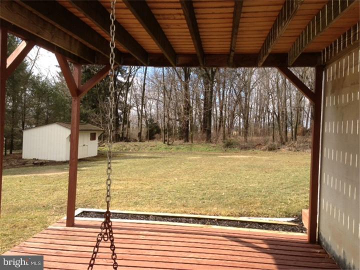 914 Center Road Womelsdorf, PA 19567 - Photo 22 of 25 Exterior Side