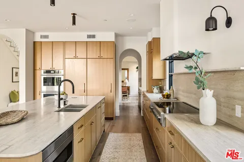 $4,795,000 | 344 North Vista Street, Los Angeles, CA 90036