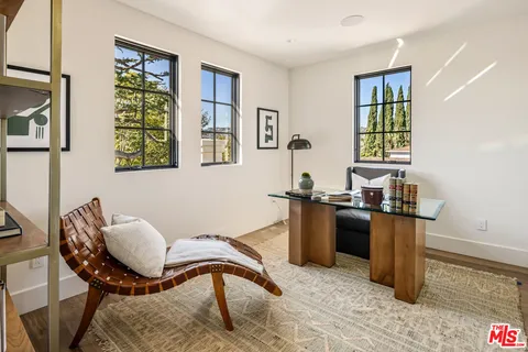 $4,795,000 | 344 North Vista Street, Los Angeles, CA 90036