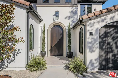 $4,795,000 | 344 North Vista Street, Los Angeles, CA 90036