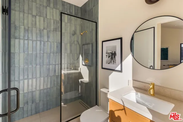 $4,795,000 | 344 North Vista Street, Los Angeles, CA 90036