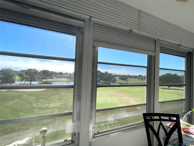 $149,500 | 7640 Northwest 18th Street, Unit 401, Margate, FL 33063