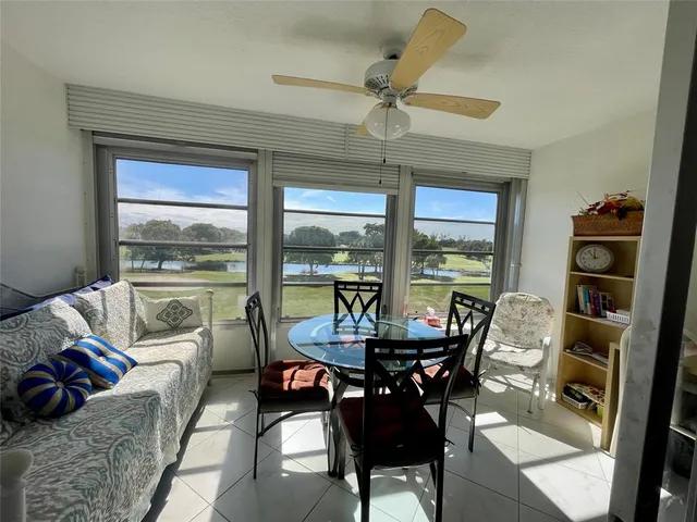 $149,500 | 7640 Northwest 18th Street, Unit 401, Margate, FL 33063
