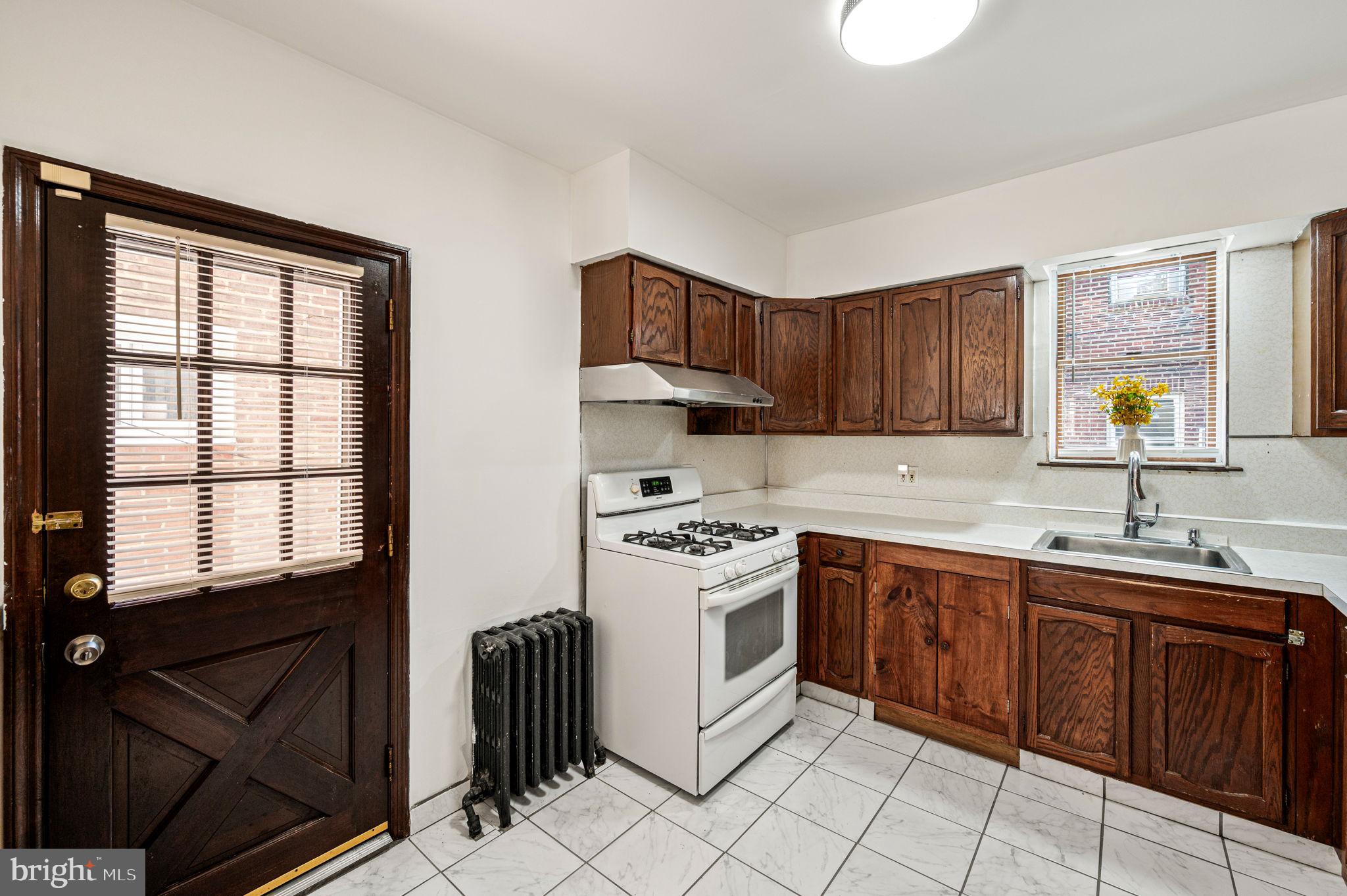 360 Huntley Road Upper Darby, PA 19082 - Photo 13 of 24