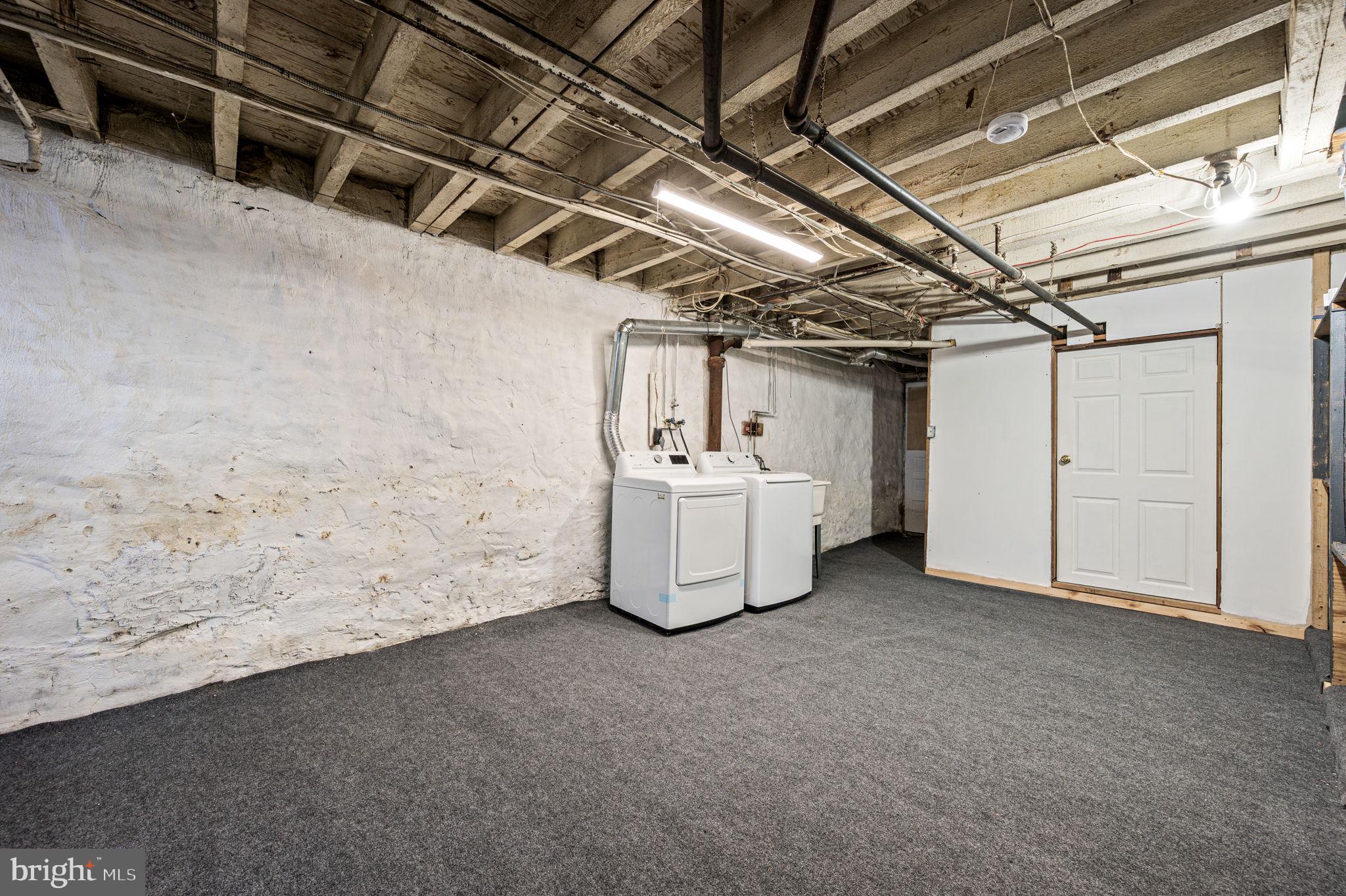 360 Huntley Road Upper Darby, PA 19082 - Photo 23 of 24