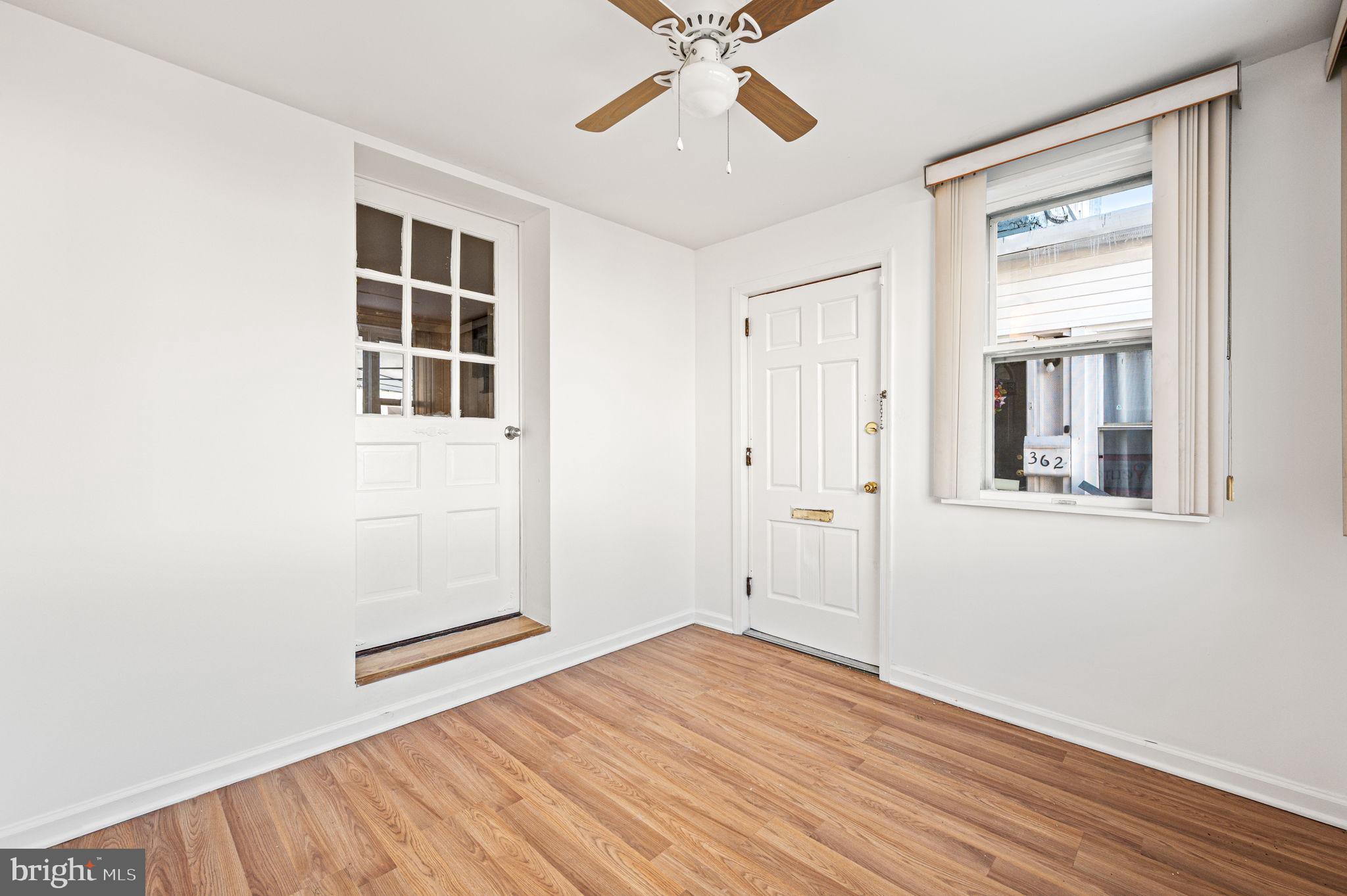 360 Huntley Road Upper Darby, PA 19082 - Photo 5 of 24