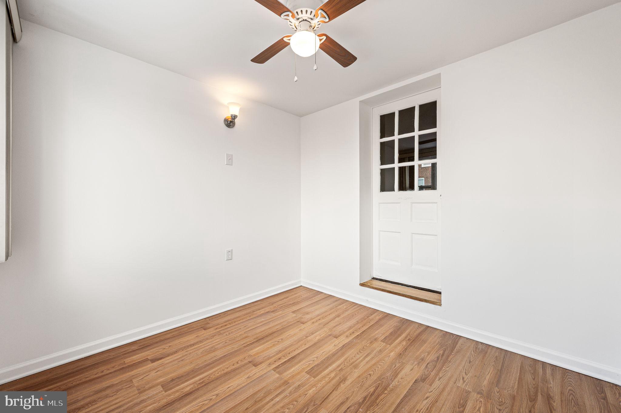 360 Huntley Road Upper Darby, PA 19082 - Photo 6 of 24