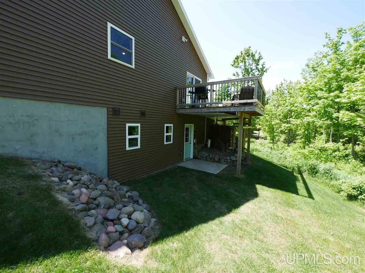54545 Salo Road Hancock, MI 49930 - Photo 3 of 49