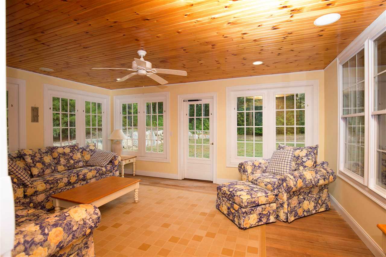5 Harrington Road Merrimack, NH 03054 - Photo 17 of 40
