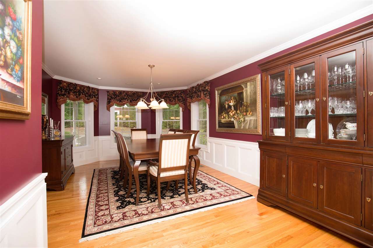 5 Harrington Road Merrimack, NH 03054 - Photo 19 of 40
