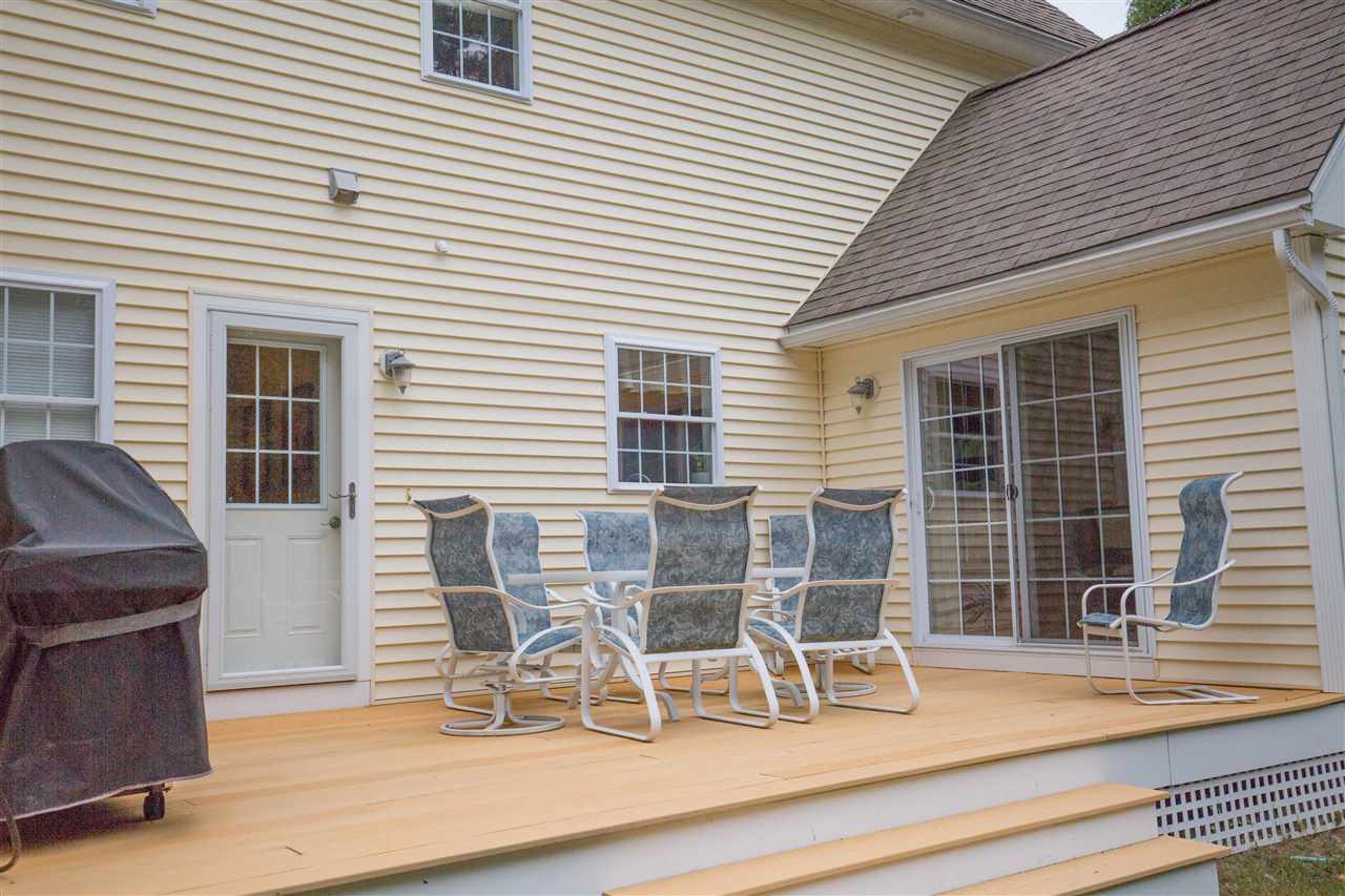 5 Harrington Road Merrimack, NH 03054 - Photo 37 of 40