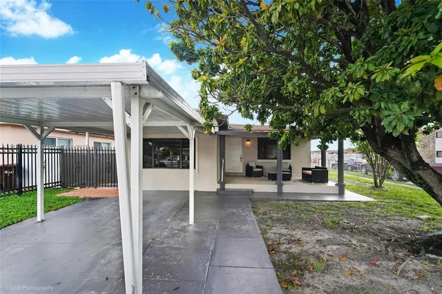 $2,600 | 1321 West 2nd Avenue, Unit 1321, Hialeah, FL 33010