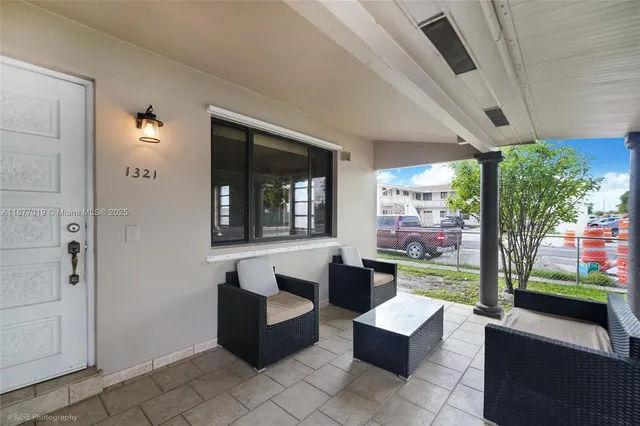 $2,600 | 1321 West 2nd Avenue, Unit 1321, Hialeah, FL 33010