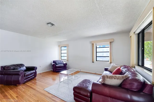 $2,600 | 1321 West 2nd Avenue, Unit 1321, Hialeah, FL 33010