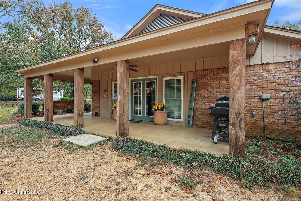 235 Maxie Road Mount Olive, MS 39119 - Photo 4 of 38 08-235 Maxie Rd