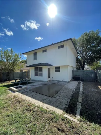 $2,250 | 8939 Anna Street, Austin, TX 78748