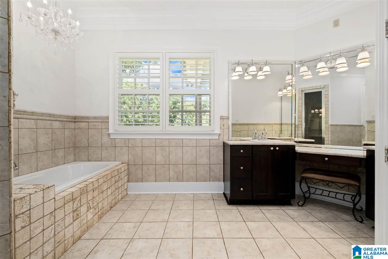 2729 Millbrook Road Birmingham, AL 35243 - Photo 31 of 50