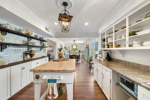 $1,297,000 | 290 Sunset Ridge, Dripping Springs, TX 78620