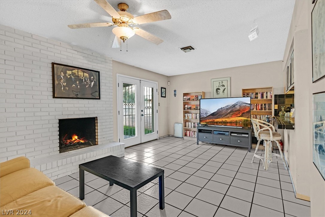 4432 East Viking Road Las Vegas, NV 89121 - Photo 9 of 25
