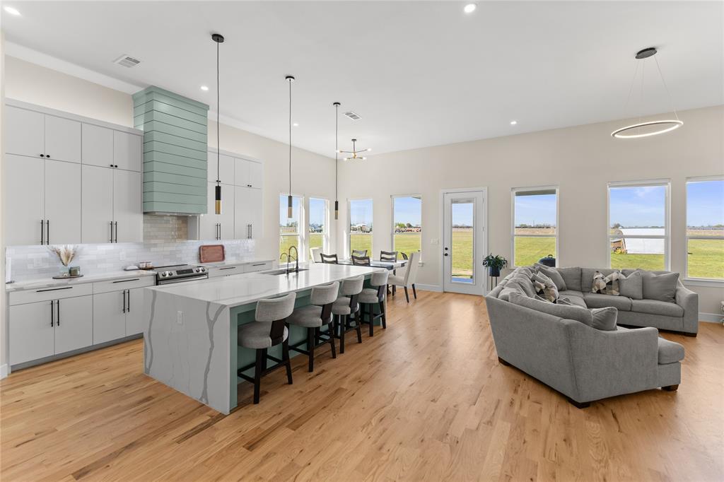 1568 County Road 3517 Quinlan, TX 75474 - Photo 8 of 30