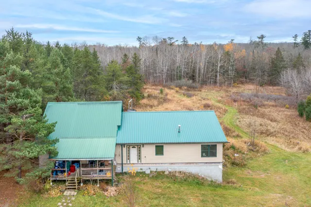 $369,000 | 32837 240th Place, McGregor, MN 55760