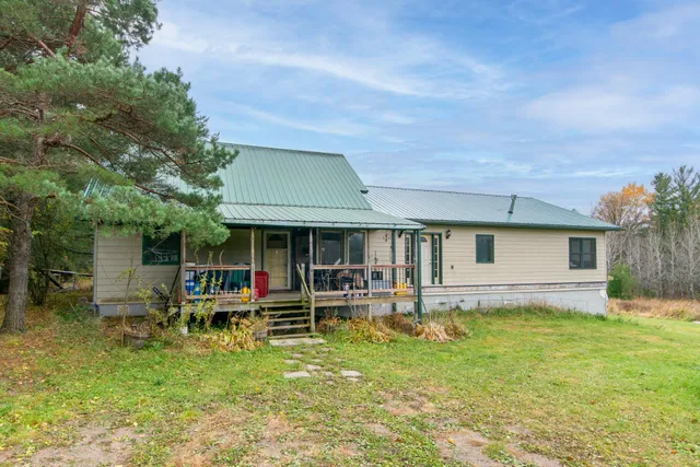 $369,000 | 32837 240th Place, McGregor, MN 55760