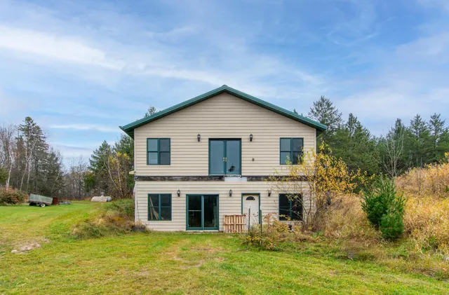 $369,000 | 32837 240th Place, McGregor, MN 55760