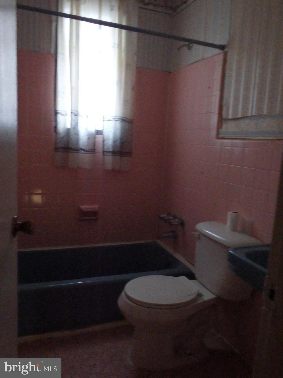 8713 Carroll Avenue Silver Spring, MD 20903 - Photo 9 of 12 Bath
